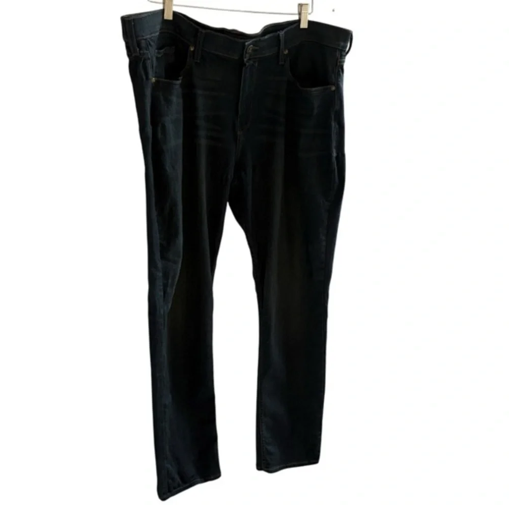 Paige Men’s‎ dark wash slim fit Lennox jeans. Size 40. GUC